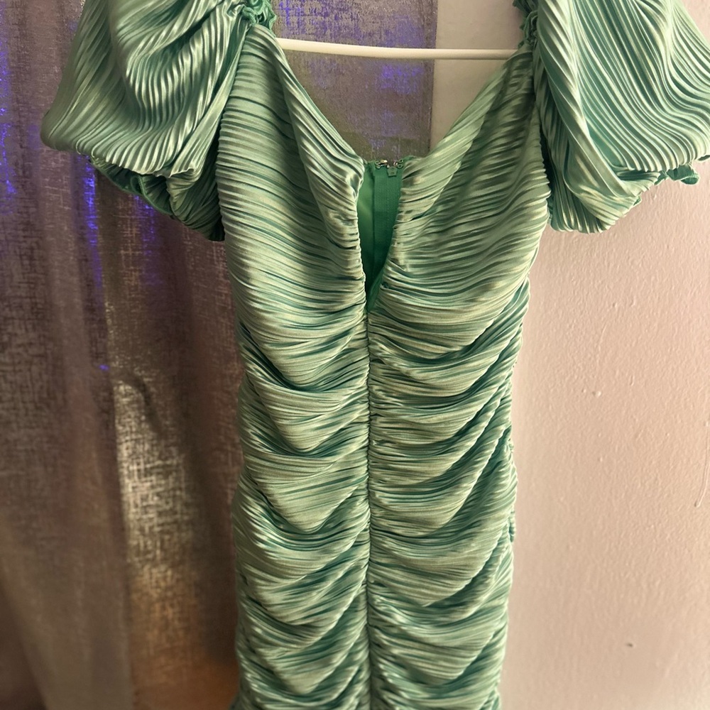 Elegant Green Ruched Dress